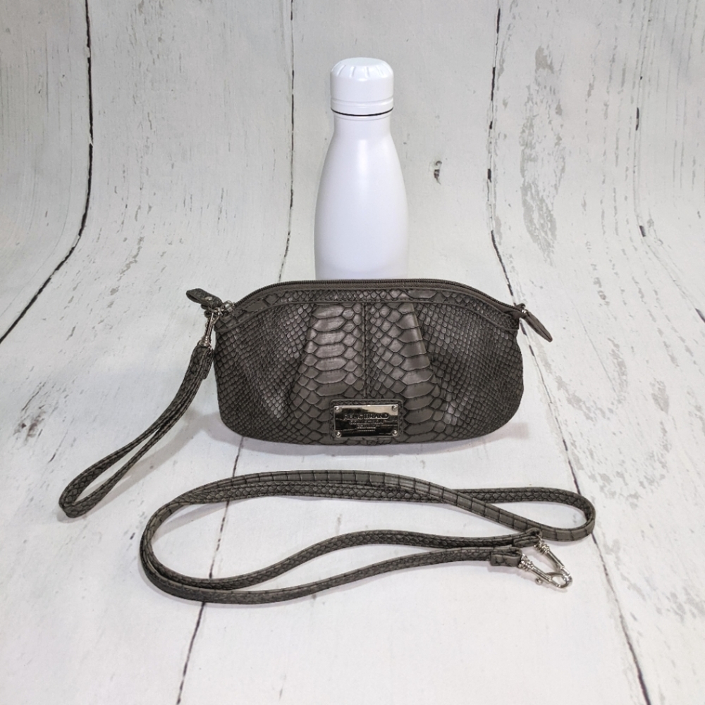RELIC BRAND MultiPurpose Bag Purse Clutch Wristlet Crossbody Grey Gray S…